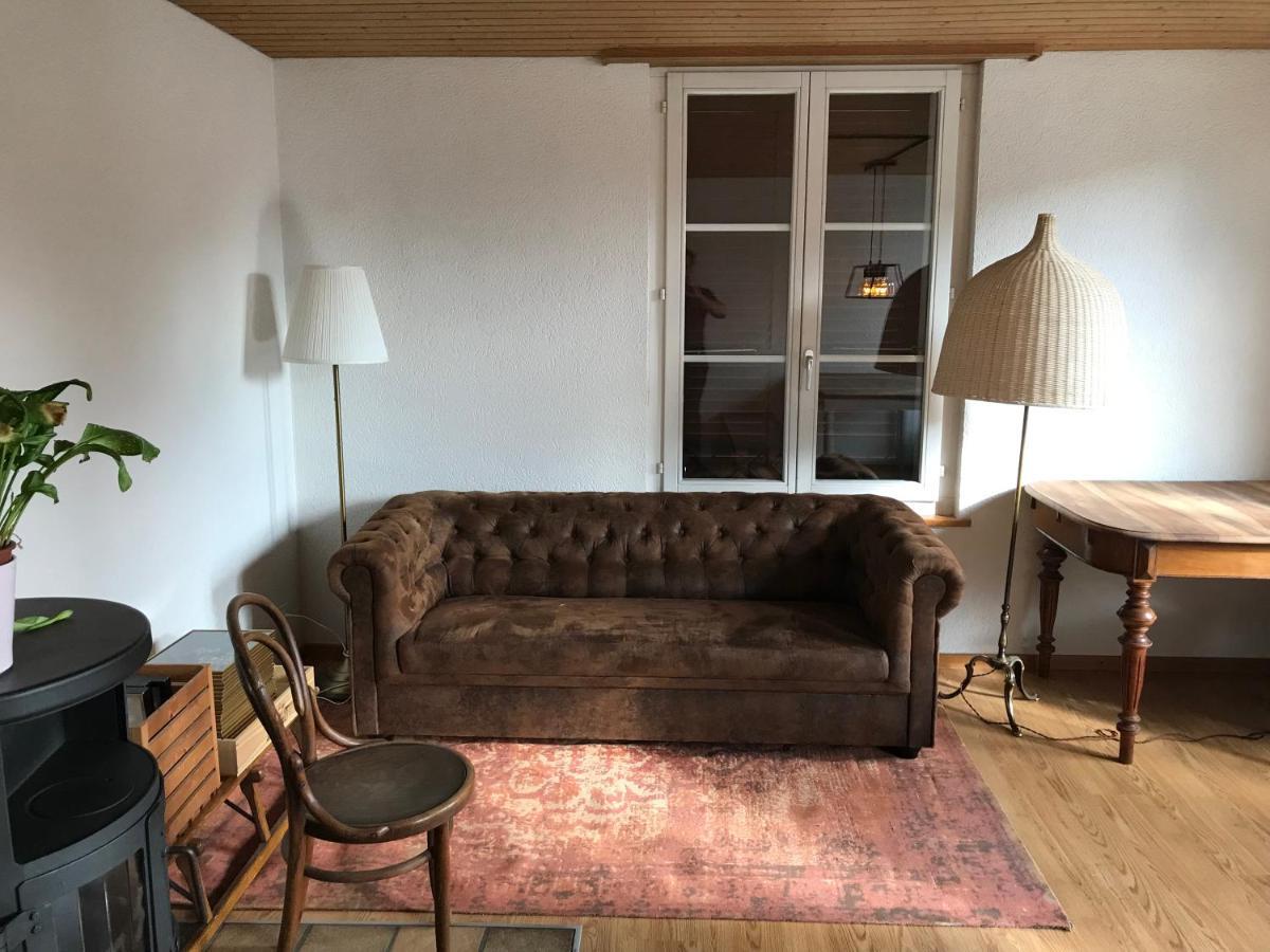 Apartment Simple Flat 72 M2 In The Centre Of With Private Parking